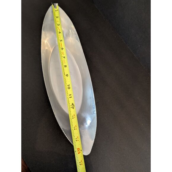 Vintage M.A Spain Aluminum Decorative Oval Serving Tray 16" Long - Picture 8 of 8